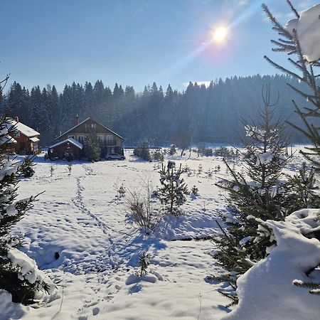 Вілла Річка Екстериор снимка